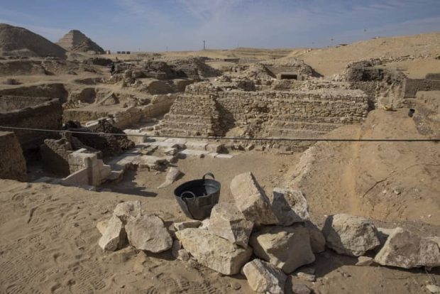 هرم مدفون شده مصر