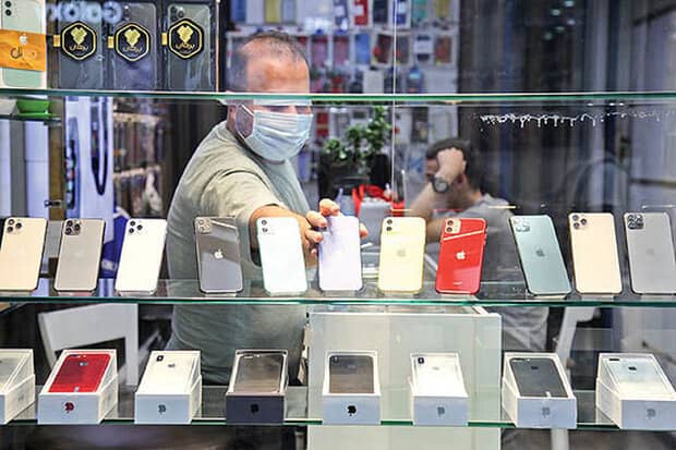 گزارشی تکان‌دهنده از تولید گوشی تقلبی در ایران