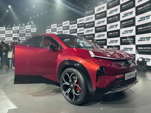 خودروهای هندی تاتا کورو در نمایشگاه اکسپو 2023