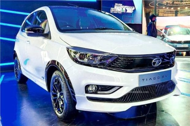 خودروهای هندی تاتا تیاگو بلیتز در نمایشگاه اکسپو 2023