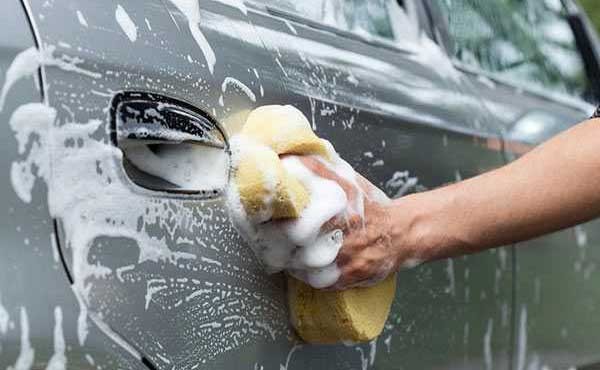 Car Cleaning Tools 16 - ماشین دارید؟ حتما این ابزار های معجزه آمیز برای تمیزی را بخرید!