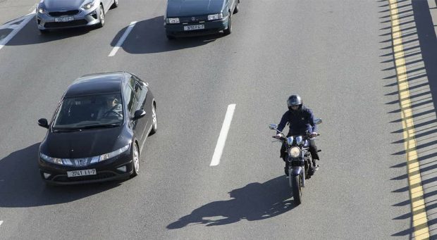احتیاط در رانندگی - نکات ضروری و مهم برای موتورسیکلت سواران تازه کار