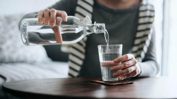 کاهش وزن با نوشیدن زیاد آب