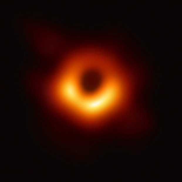 عکس ناسا از سیاه چاله