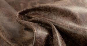 چرم 2400 ساله پوست انسان