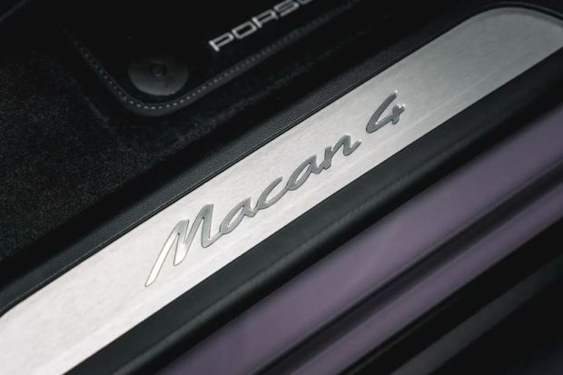 پورشه ماکان تمام برقی - Porsche Macan EV