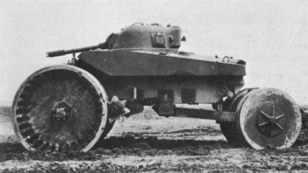 بزرگترین خودرو 3 چرخبزرگترین خودرو 3 چرخ-تانک بیگ فوت M4 Sherman T10