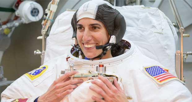 یاسمین مقبلی فضانورد ایرانی ناسا