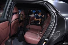 کابین چانگان Qiyuan E07 در نمایشگاه خودرو پکن