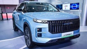 لوکانو 7 پلاگین هیبرید در نمایشگاه خودرو پکن 2024