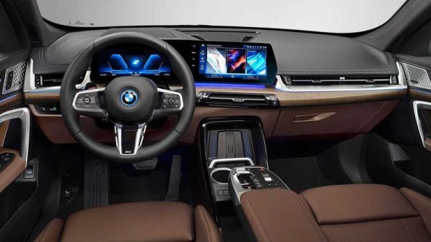نمای داخل BMW iX1