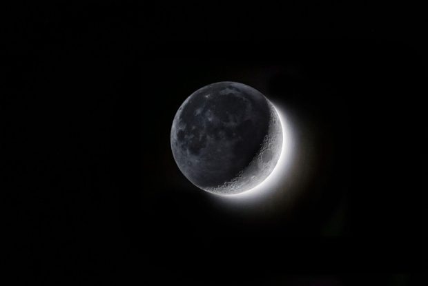 چینی‌ها موفق به انتقال خاک ماه به زمین شدند