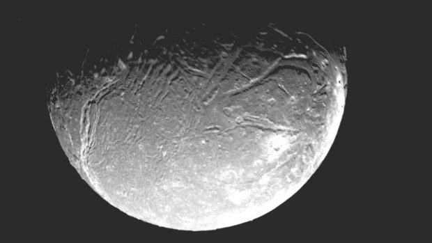 اقیانوس قمر اورانوس