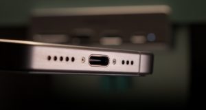 قانون الزام به استفاده از شارژر USB-C