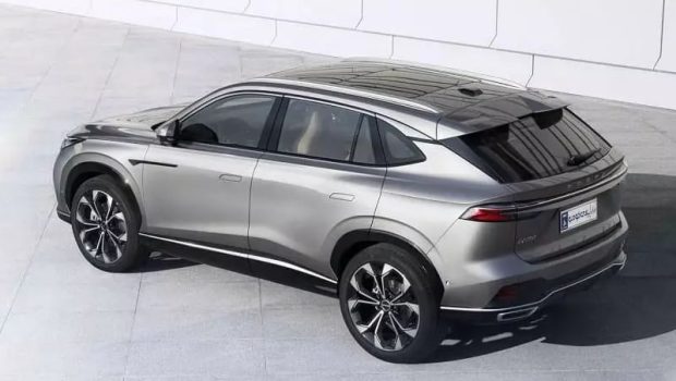 نمای عقب رووی eRX5 وارداتی