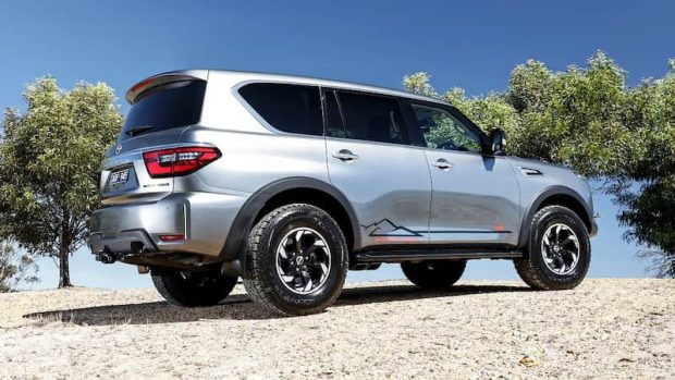نمای جانبی نیسان پاترول فیس لیفت