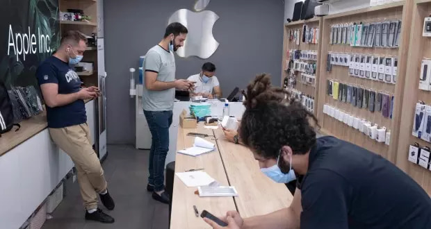 ممنوعیت واردات گوشی موبایل