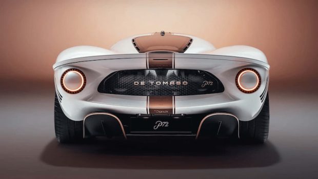 نمای عقب سوپراسپرت De Tomaso P72