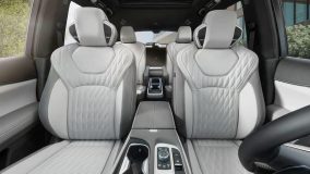 نمای کابین اینفینیتی QX60 مدل 2026