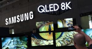 مقایسه تلویزیون OLED و QLED