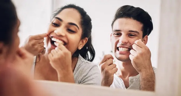 اولین نخ دندان هوشمند جهان