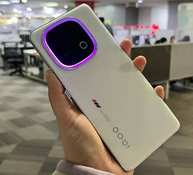 گوشی های زیر 600 دلار - iQOO 13