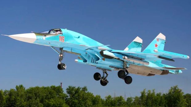 جنگنده بمب‌افکن سوخو Su-34