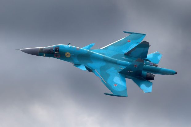 جنگنده بمب‌افکن سوخو Su-34