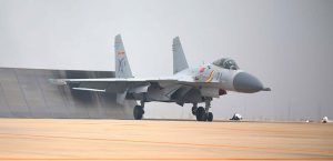 شنیانگ جی-15 فلایینگ شارک (Shenyang J-15 “Flying Shark”)