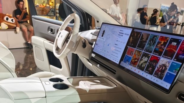 شاسی بلند برقی Li Auto i8