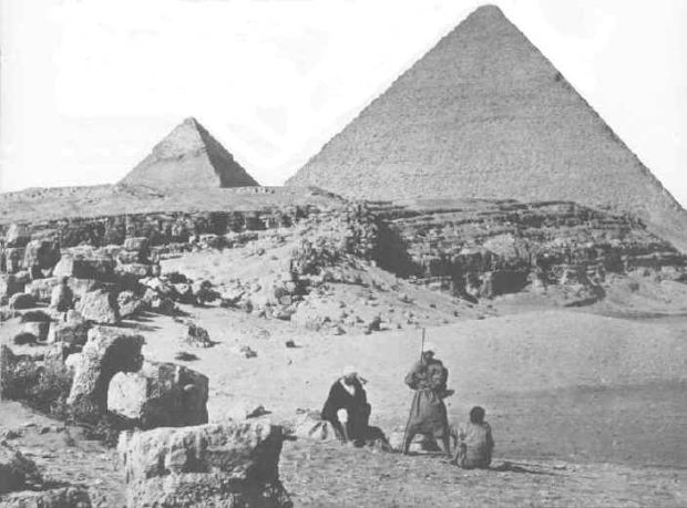 ۱۵ تصویر نایاب تاریخی از اهرام جیزه مصر که احتمالاً هرگز ندیده‌اید