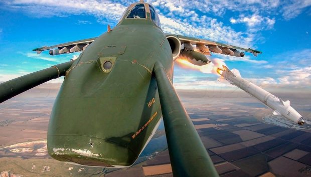 جنگنده سوخو ۲۵ (Su-25)