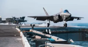 سقوط جنگنده F-35
