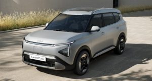 کیا کارنز کلاویس برقی