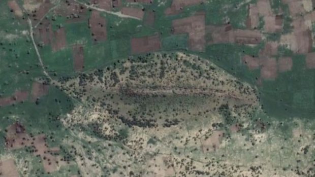 تپه مرموز در سودان با ظاهری شبیه لب انسان - 2