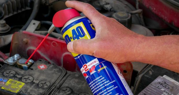 اسپری WD-40