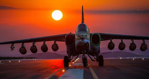 جنگنده سوخو ۲۵ (Su-25)