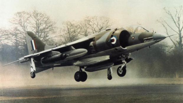 جنگنده هریر AV-8B