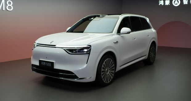 شاسیبلند برقی جدید هواوی Aito M8