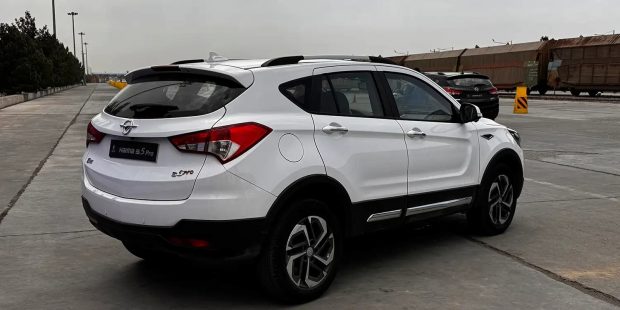 نمای عقب هایما اس 5 پرو