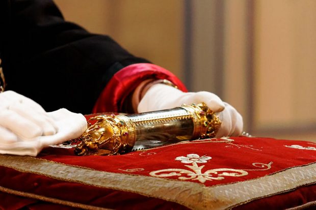 دزدیدن خون پاپ
