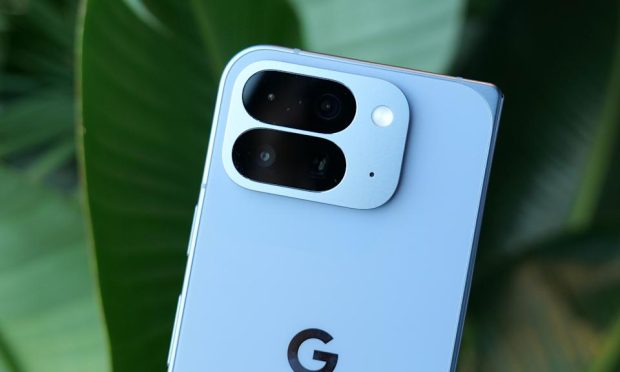 بررسی اولیه گوشی تاشو گوگل Pixel 10 Pro Fold