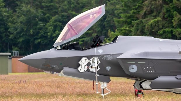 نقص بزرگ جنگنده F-35