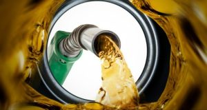 تمیز کردن باک بنزین