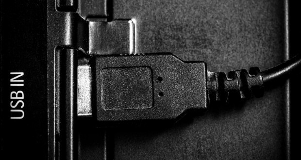 ۵ کاربرد USB در تلویزیون