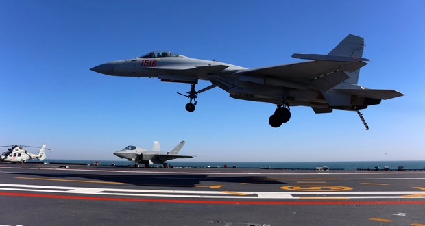 پرتاب جنگنده ناو هواپیمابر