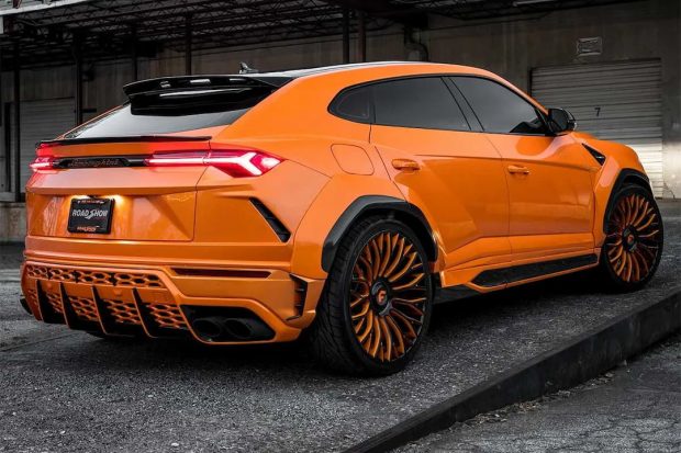 نمای عقب لامبورگینی اوروس RS ادیشن