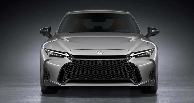 لکسوس IS مدل 2026