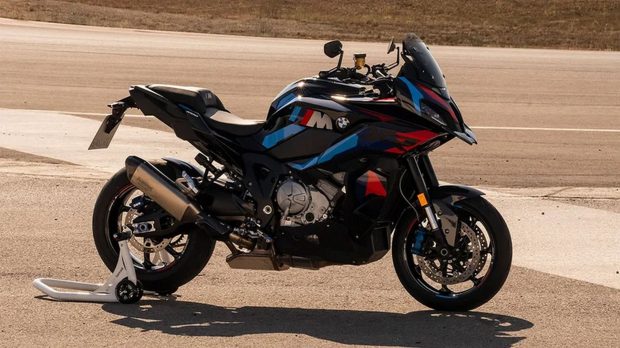 مدل bmw m 1000 xr