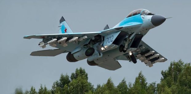 رقابت با F-16